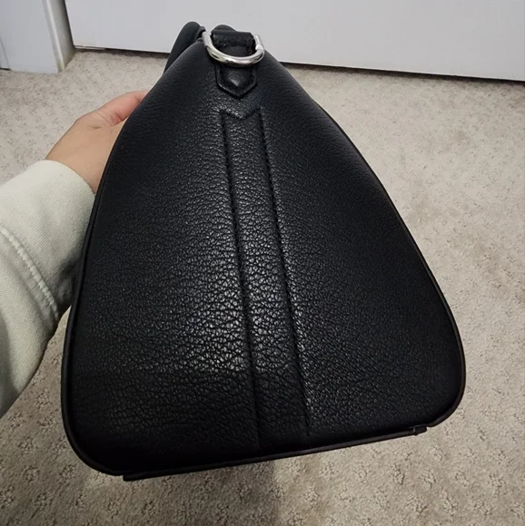 Givenchy Antigona Small Sugar Goatskin Black Satchel Bag - Picture 6 of 7